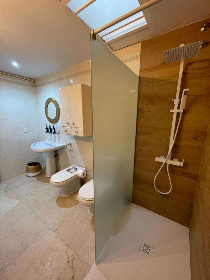 Barri Antic Cambrils Bed & Breakfast Ngoại thất bức ảnh